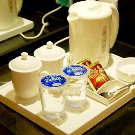 בוקיט מרטג'אם E-Red Hotel Bandar Perda מראה חיצוני תמונה